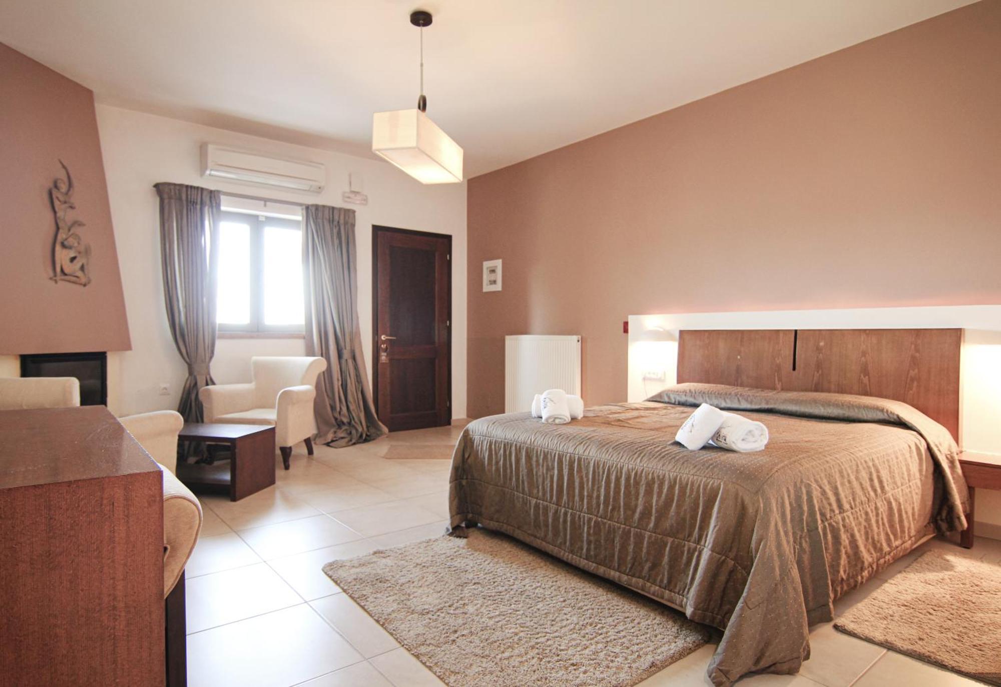 Delina Mountain 4*